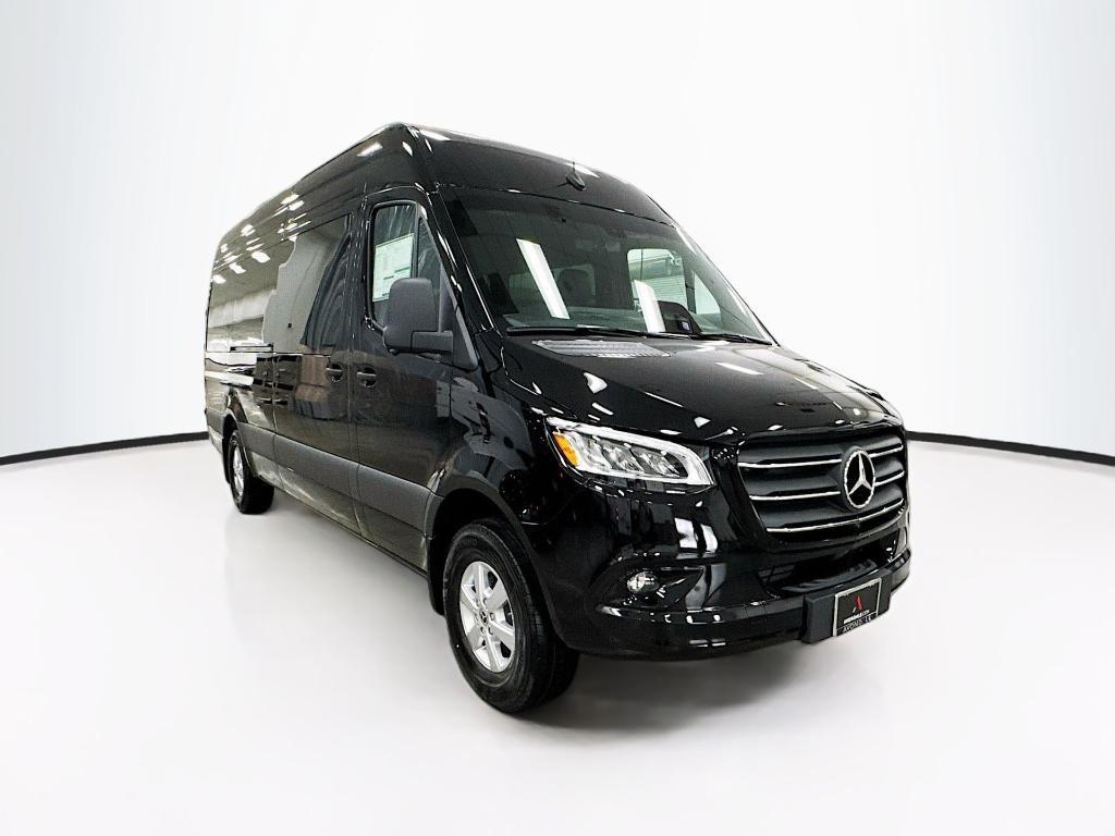 new 2026 Mercedes-Benz Sprinter 2500 car, priced at $90,392
