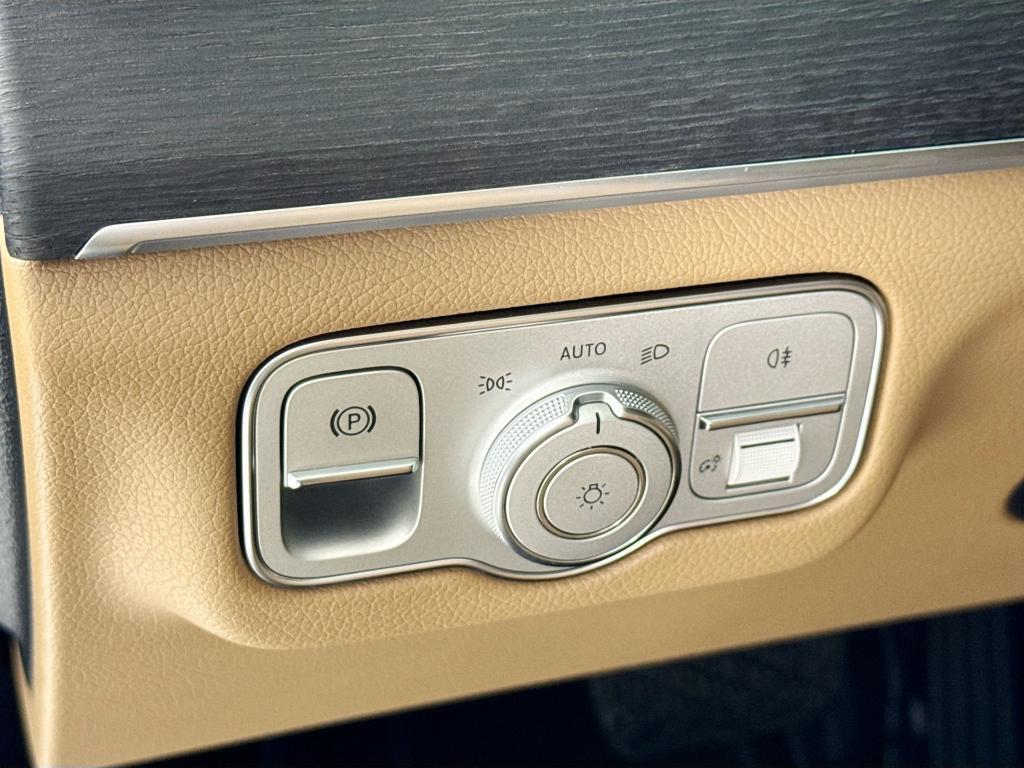 new 2026 Mercedes-Benz GLE 350 car, priced at $78,560