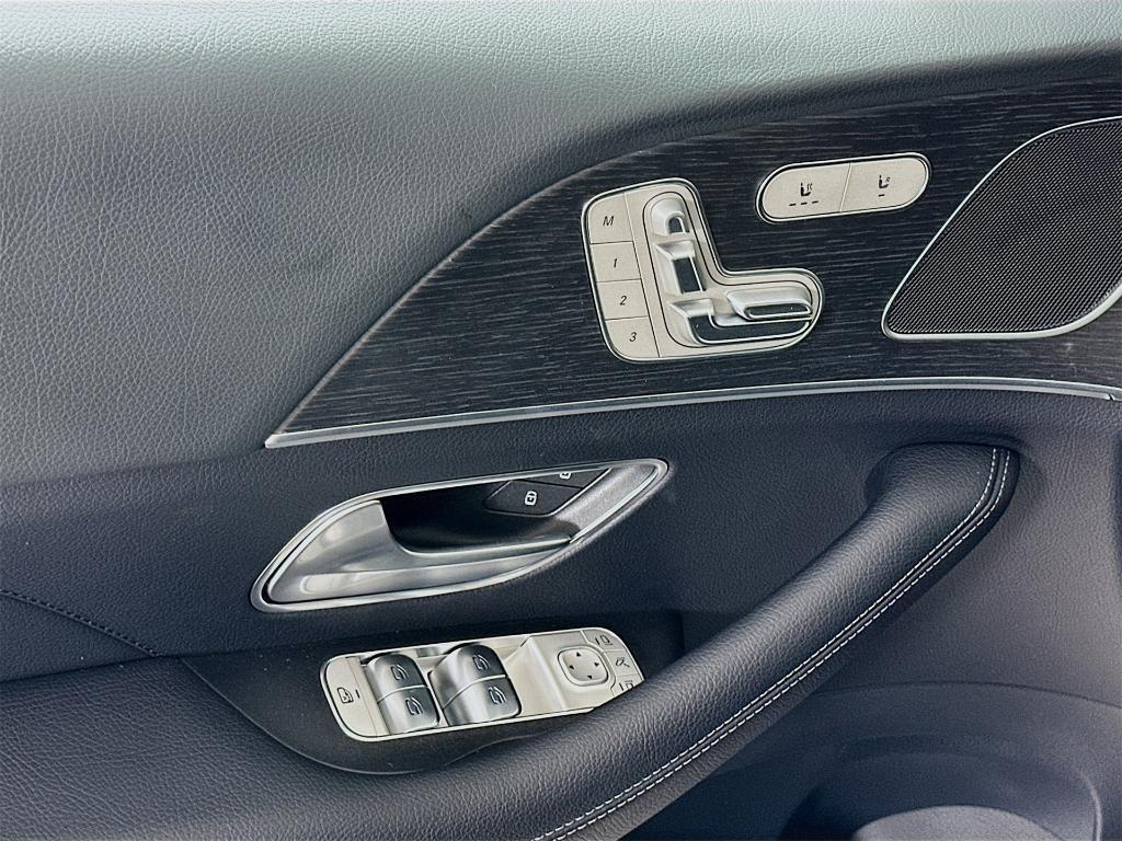 new 2026 Mercedes-Benz GLE 350 car, priced at $71,165