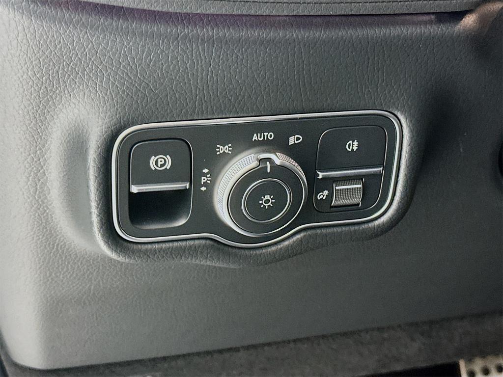 new 2026 Mercedes-Benz AMG G 63 car, priced at $201,620