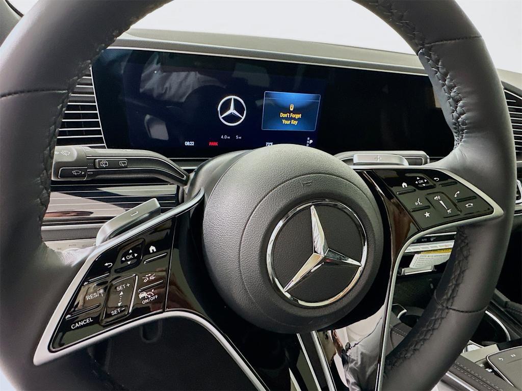 new 2026 Mercedes-Benz GLE 450 car, priced at $83,185