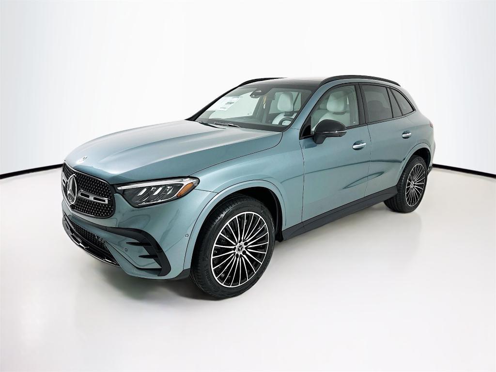new 2026 Mercedes-Benz GLC 300 car, priced at $61,190