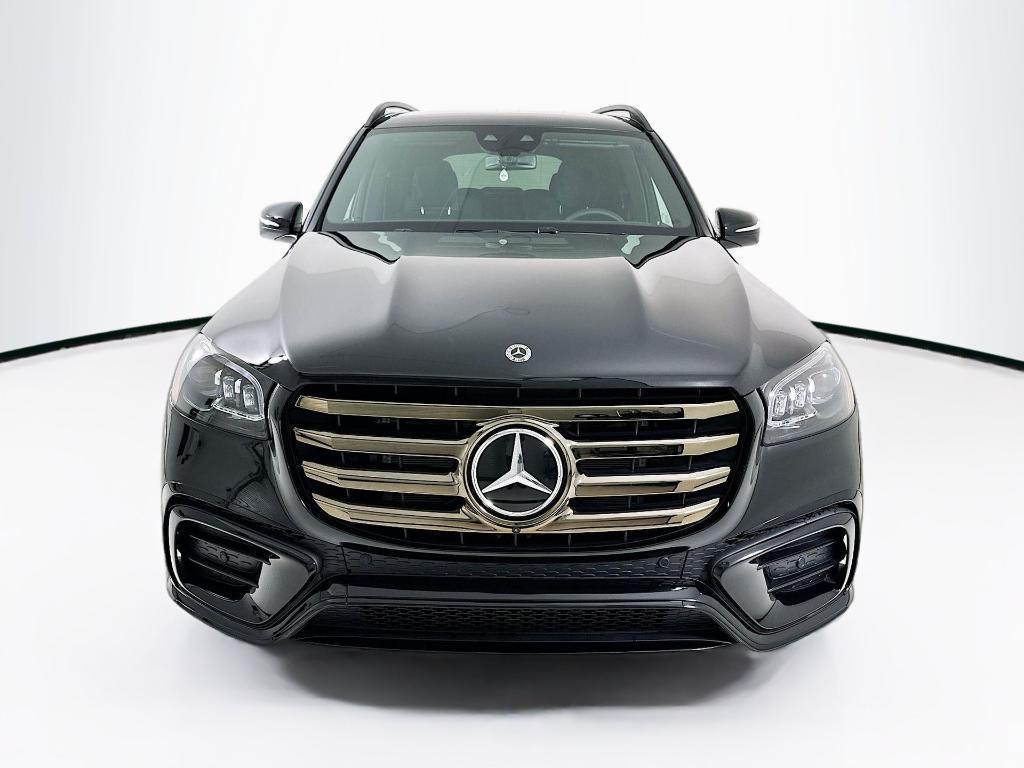 new 2026 Mercedes-Benz GLS 450 car, priced at $103,940
