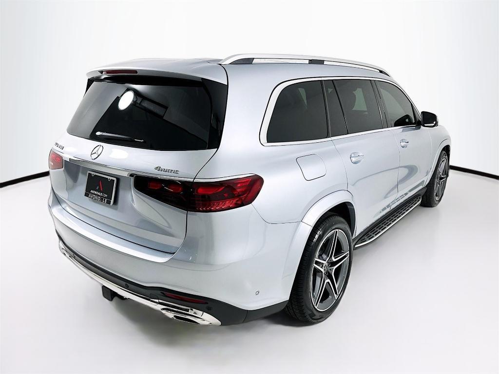 new 2026 Mercedes-Benz GLS 450 car, priced at $101,565