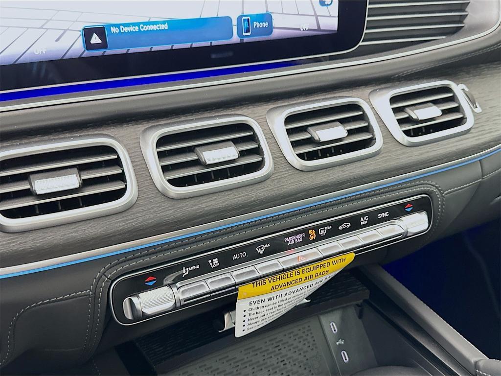 new 2026 Mercedes-Benz AMG GLE 53 car, priced at $105,640