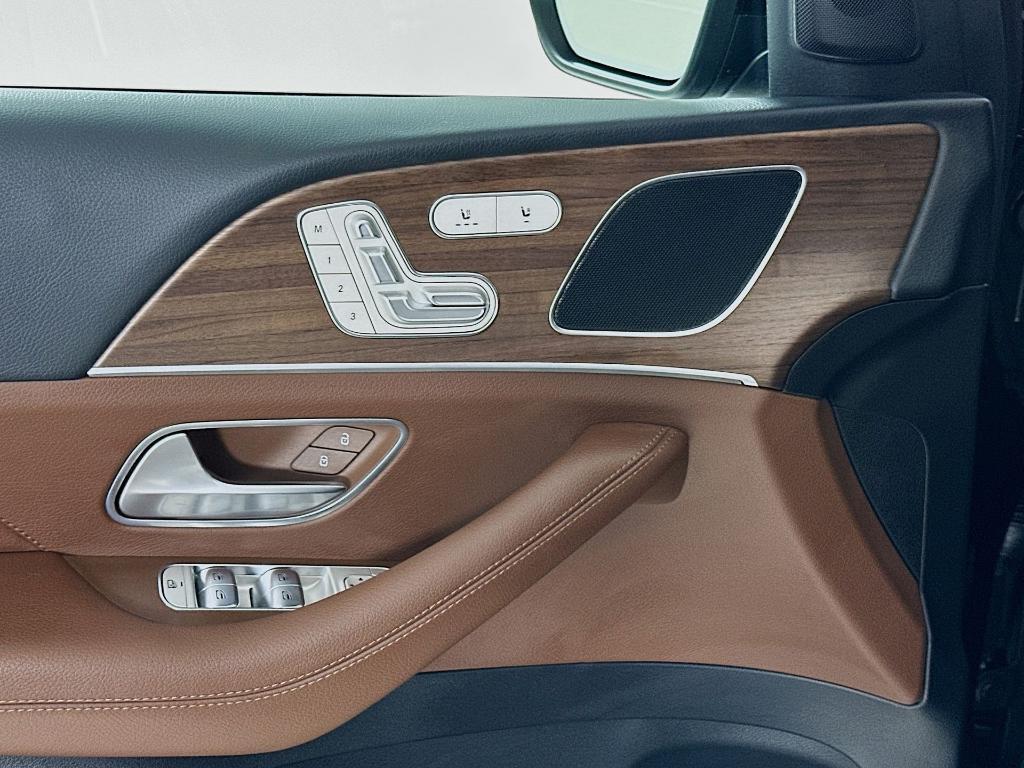 new 2026 Mercedes-Benz GLE 350 car, priced at $69,180