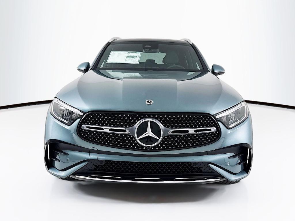 new 2026 Mercedes-Benz GLC 300 car, priced at $60,640