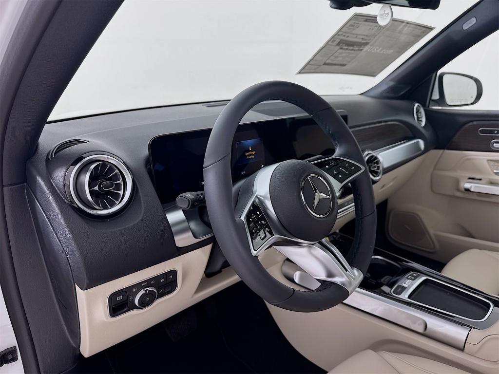 new 2026 Mercedes-Benz GLB 250 car, priced at $51,990