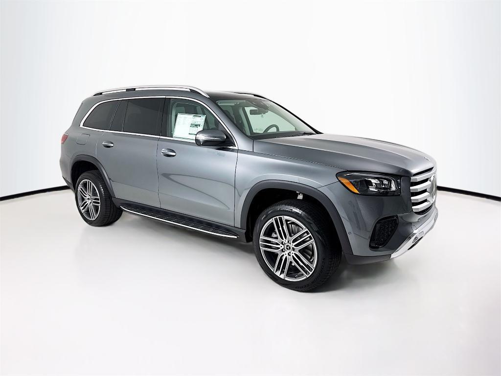 new 2026 Mercedes-Benz GLS 450 car, priced at $97,055