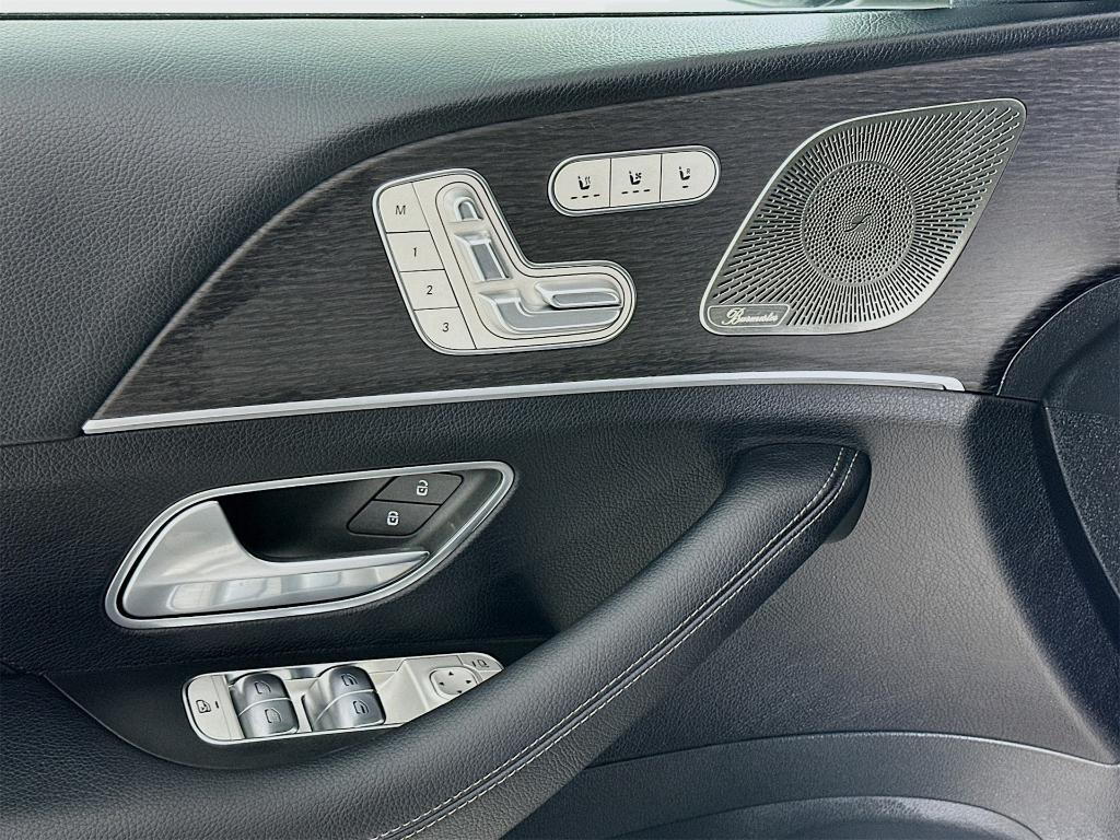 new 2026 Mercedes-Benz GLS 450 car, priced at $94,950