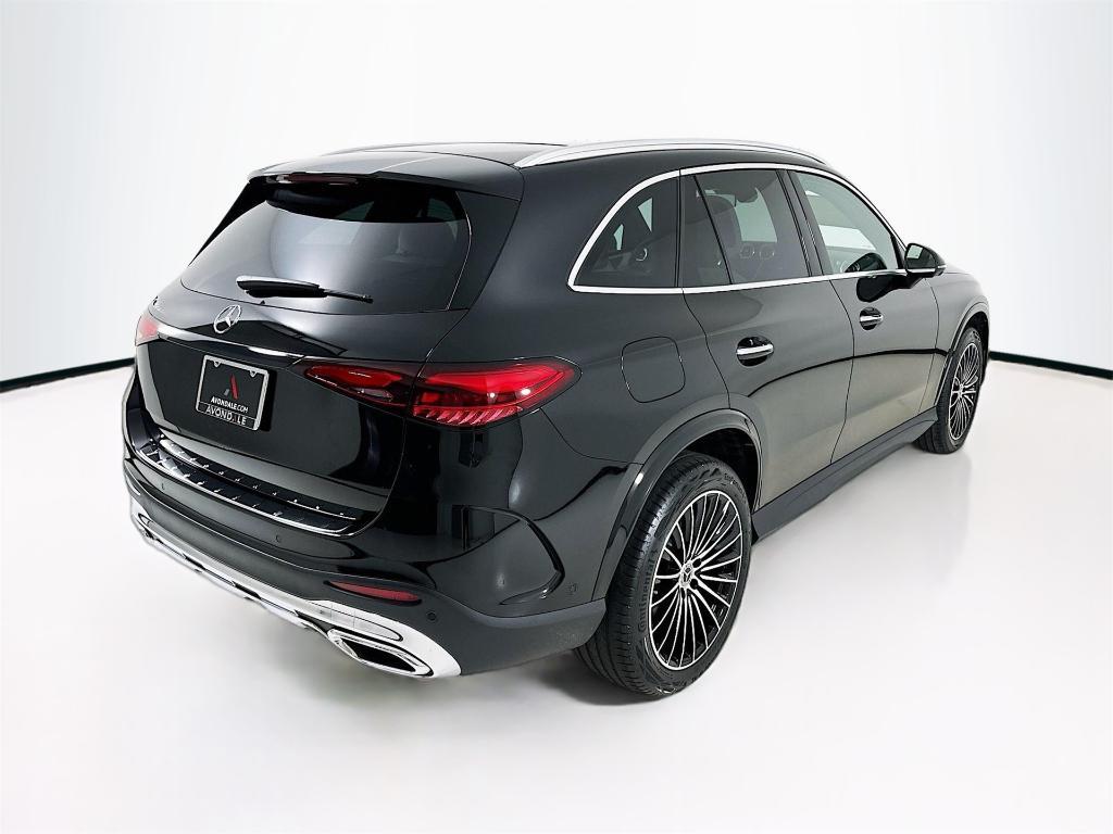 new 2026 Mercedes-Benz GLC 300 car, priced at $61,835