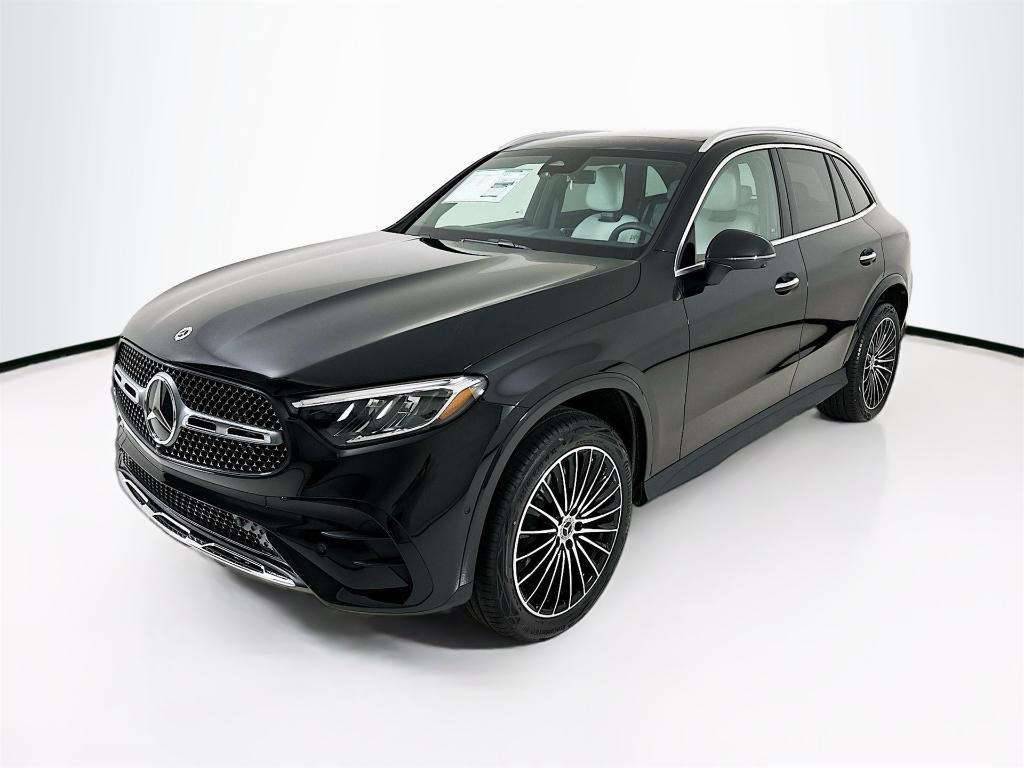 new 2026 Mercedes-Benz GLC 300 car, priced at $61,835