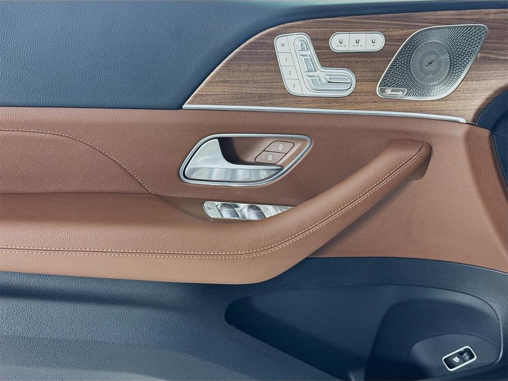 new 2026 Mercedes-Benz GLE 350 car, priced at $75,300