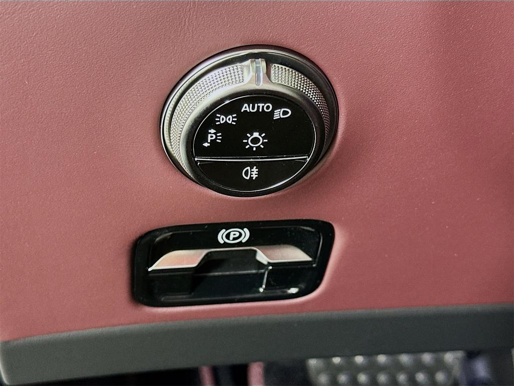 new 2026 Mercedes-Benz AMG SL 55 car, priced at $170,430