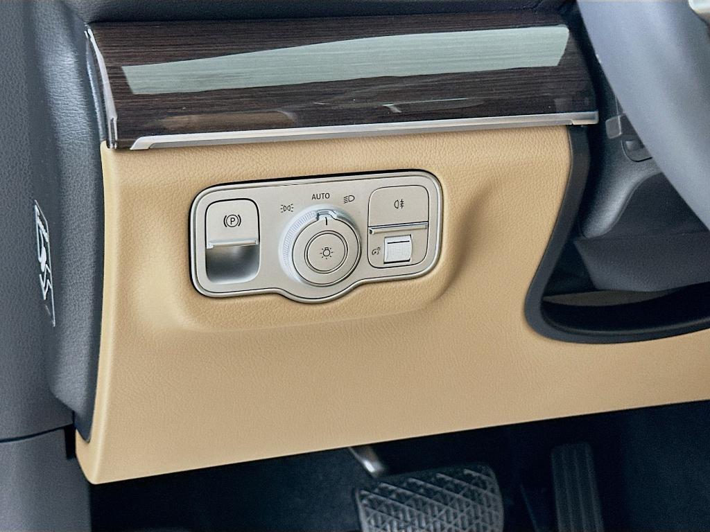 new 2026 Mercedes-Benz GLE 350 car, priced at $70,375