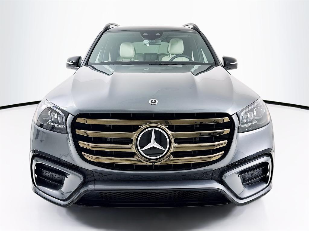 new 2026 Mercedes-Benz GLS 450 car, priced at $96,660
