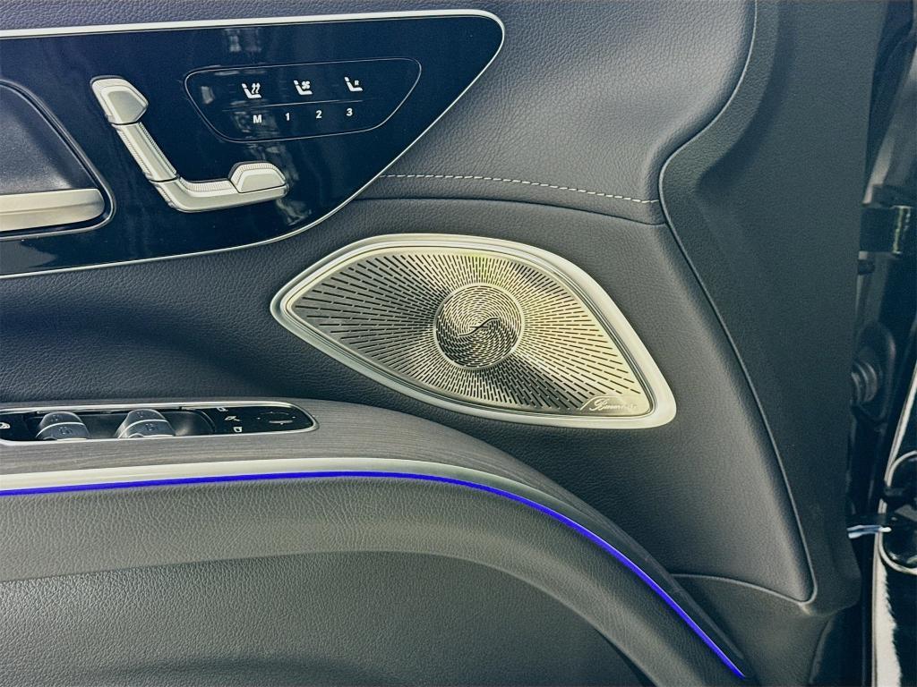 new 2026 Mercedes-Benz EQS 400 car, priced at $98,605
