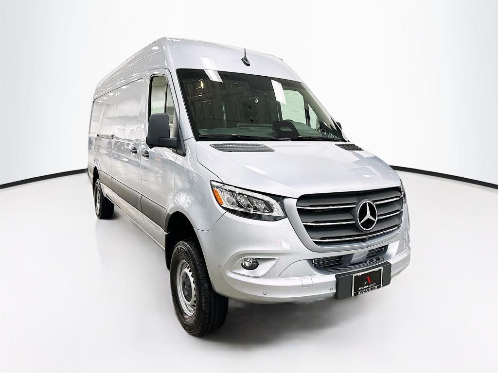 new 2025 Mercedes-Benz Sprinter 2500 car, priced at $84,095