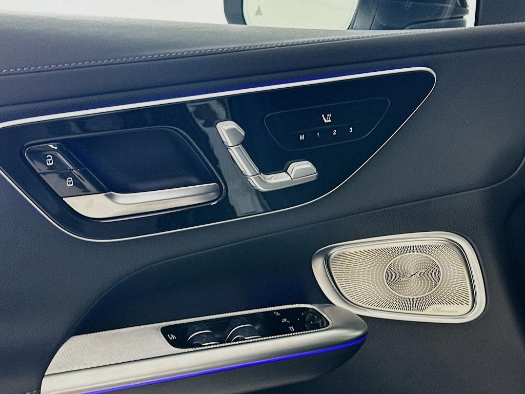 new 2026 Mercedes-Benz GLC 300 car, priced at $70,915