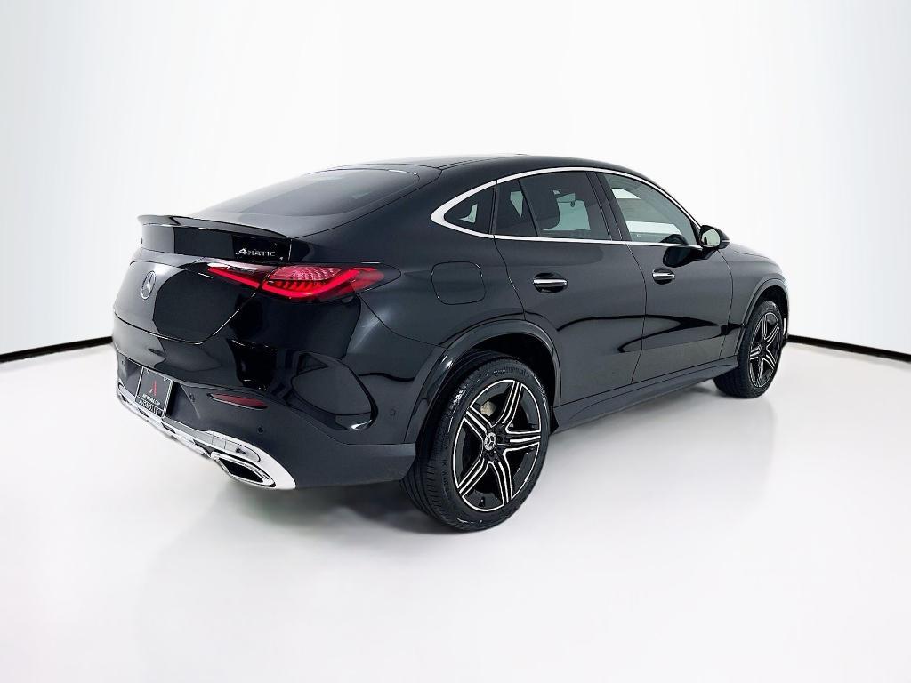 new 2026 Mercedes-Benz GLC 300 car, priced at $70,915