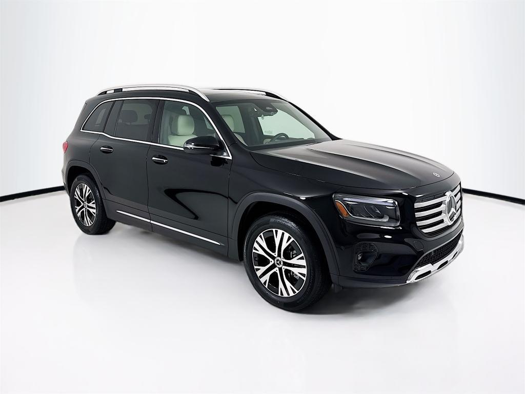 new 2025 Mercedes-Benz GLB 250 car, priced at $51,865