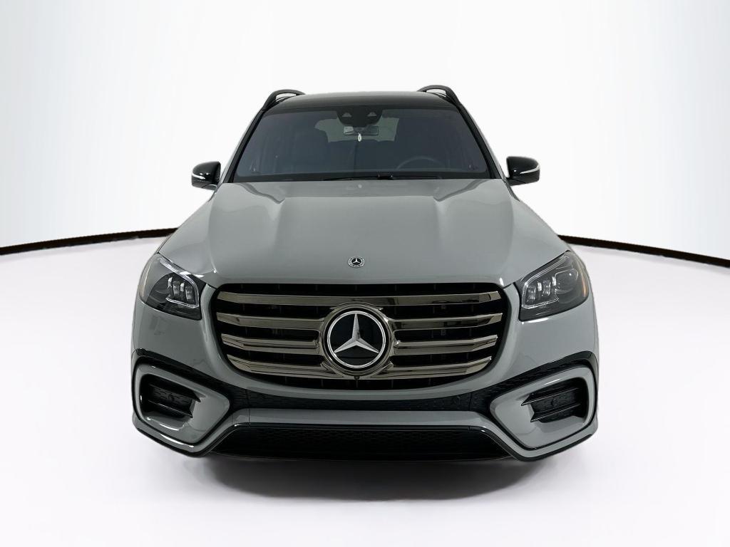 new 2026 Mercedes-Benz GLS 580 car, priced at $130,005