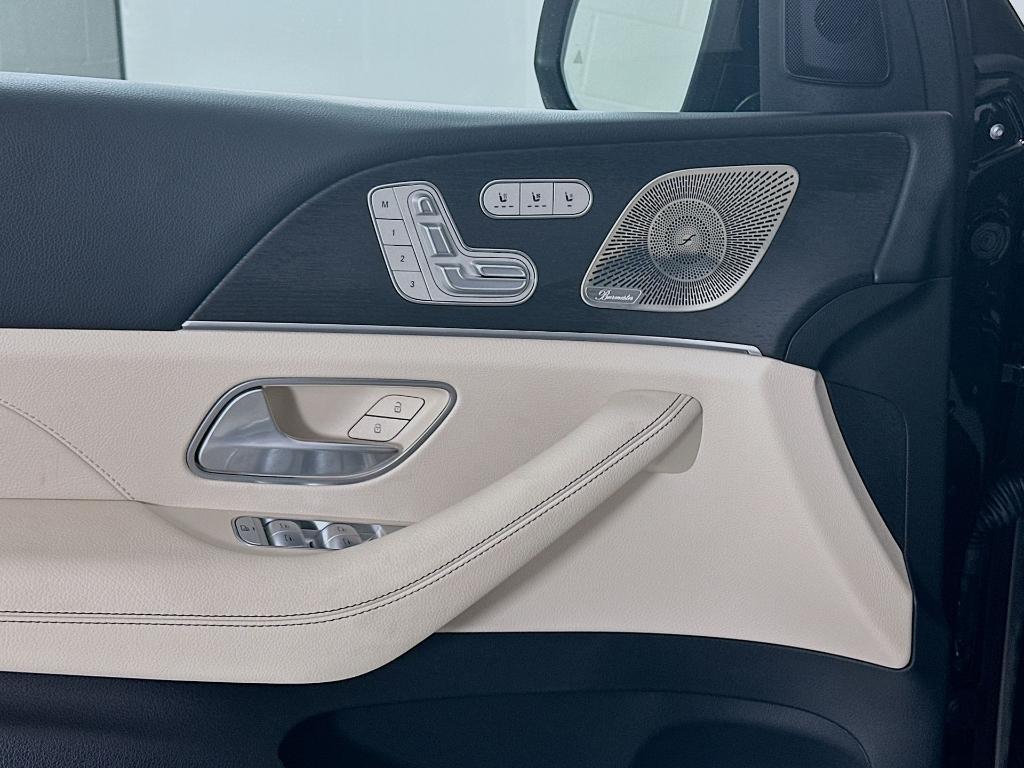 new 2026 Mercedes-Benz GLS 580 car, priced at $120,770