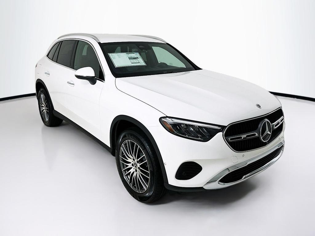 new 2026 Mercedes-Benz GLC 300 car, priced at $51,740