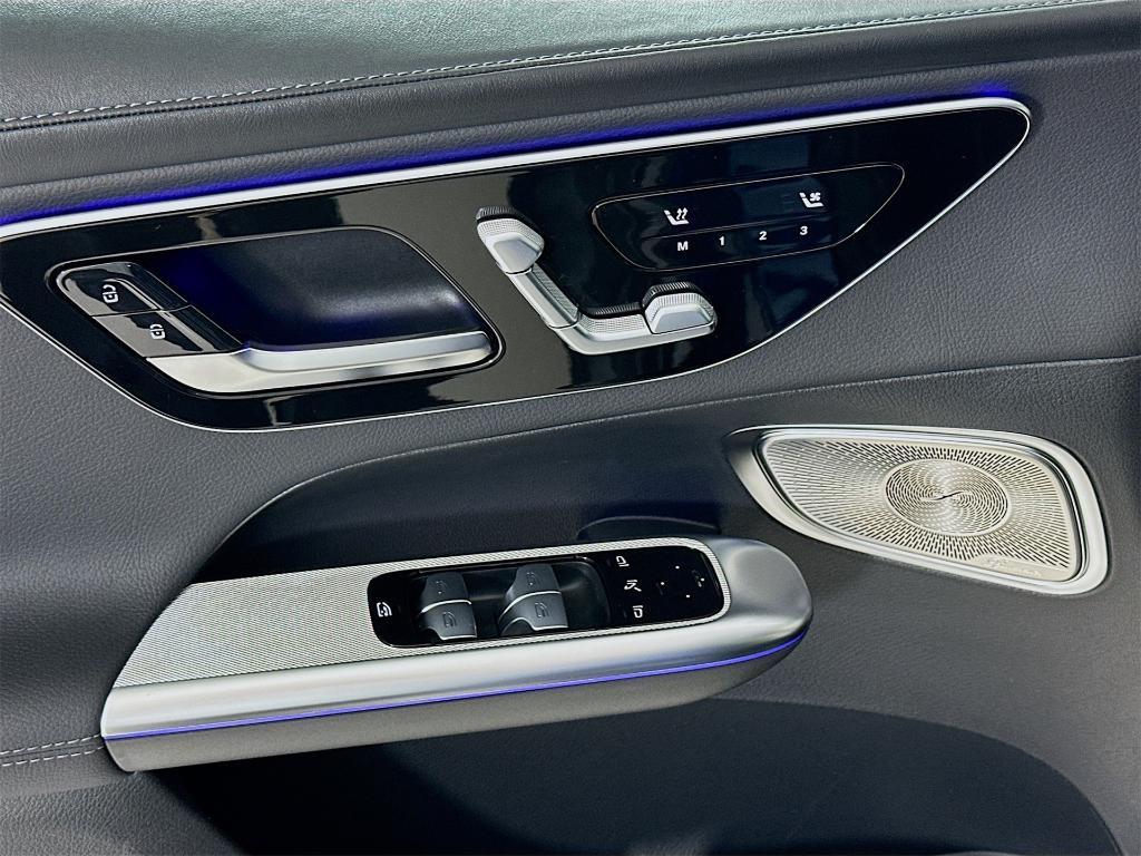 new 2026 Mercedes-Benz GLC 300 car, priced at $67,915