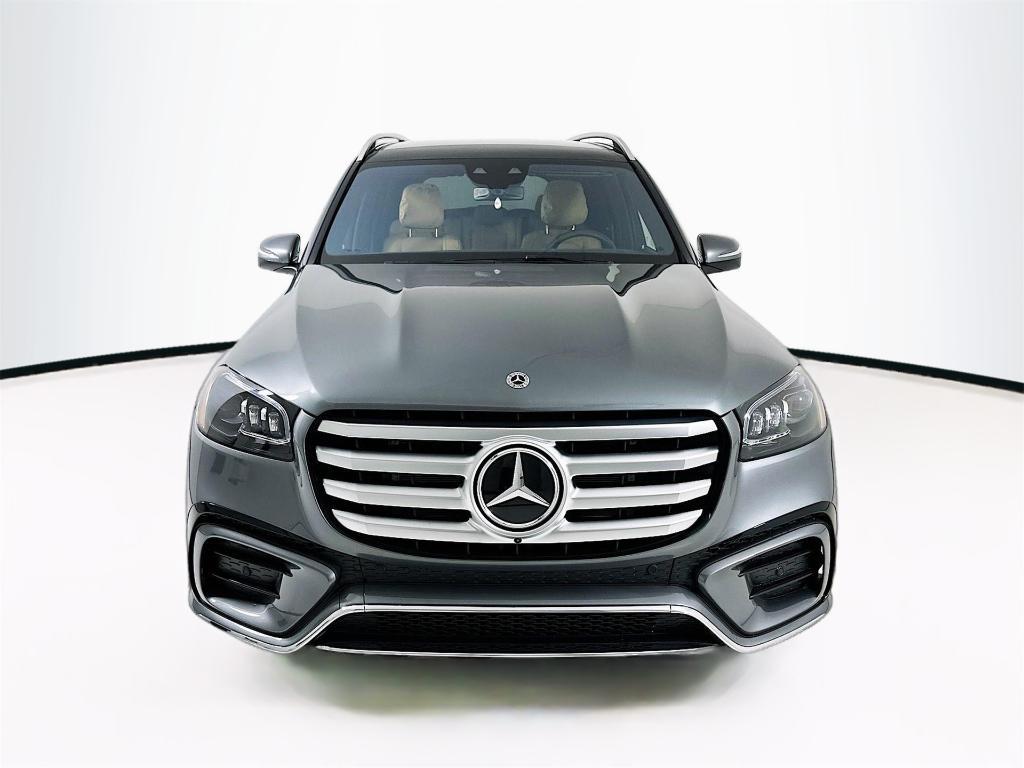 new 2026 Mercedes-Benz GLS 450 car, priced at $105,470