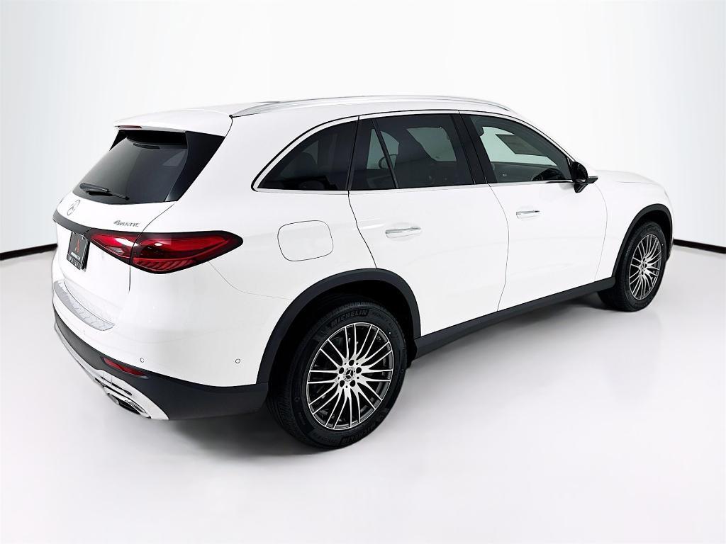new 2026 Mercedes-Benz GLC 300 car, priced at $59,590