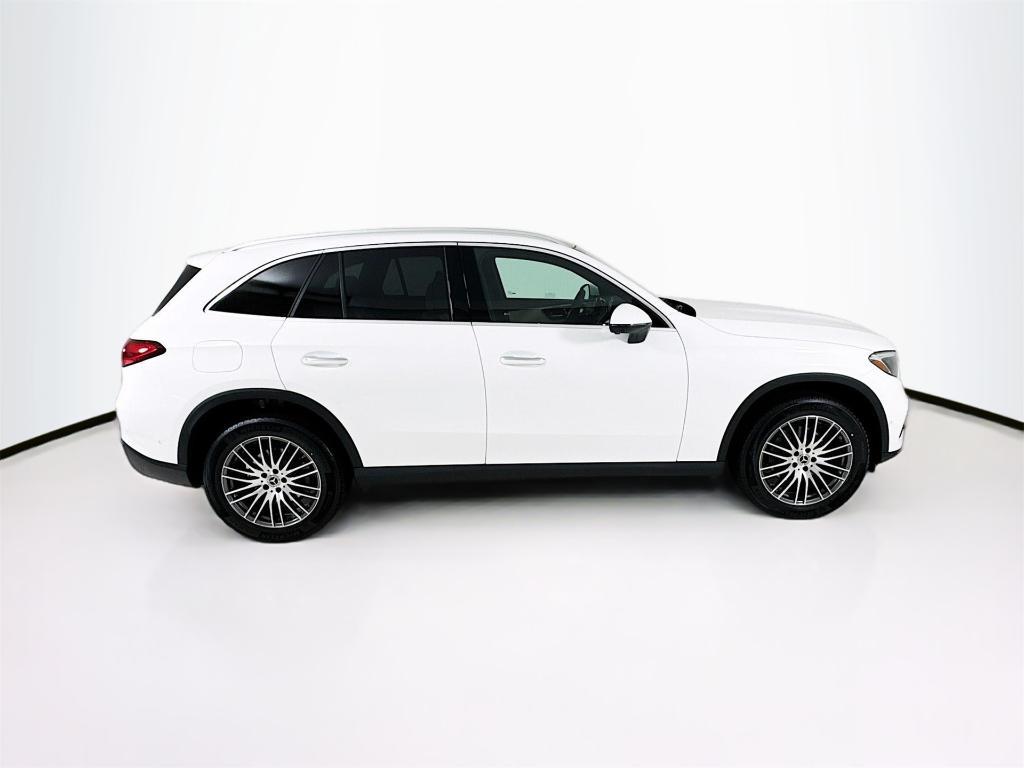 new 2026 Mercedes-Benz GLC 300 car, priced at $59,590