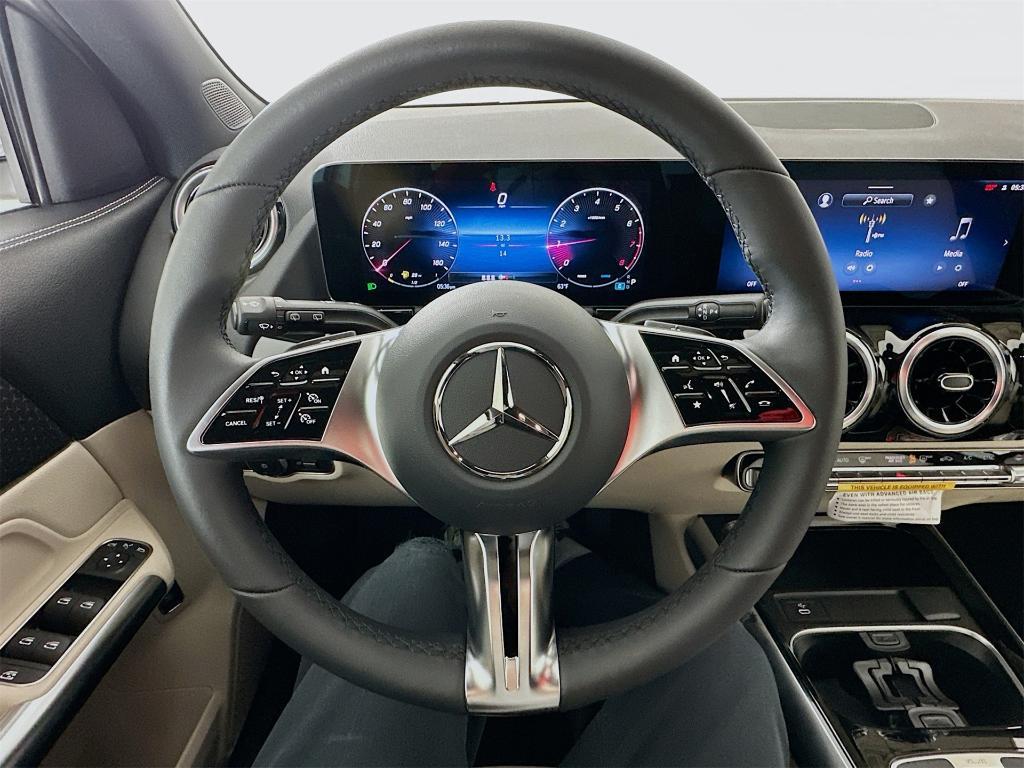 new 2026 Mercedes-Benz GLA 250 car, priced at $43,350