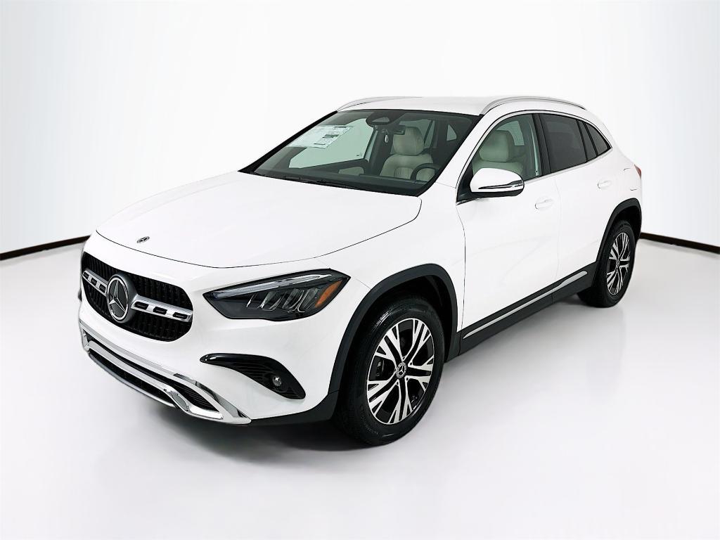 new 2026 Mercedes-Benz GLA 250 car, priced at $43,350