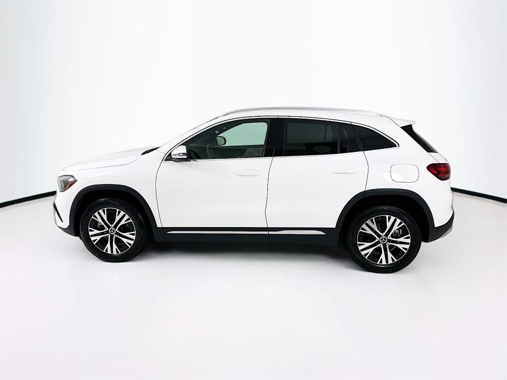 new 2026 Mercedes-Benz GLA 250 car, priced at $43,350
