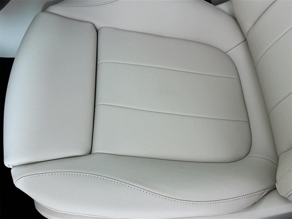 new 2026 Mercedes-Benz GLA 250 car, priced at $44,935