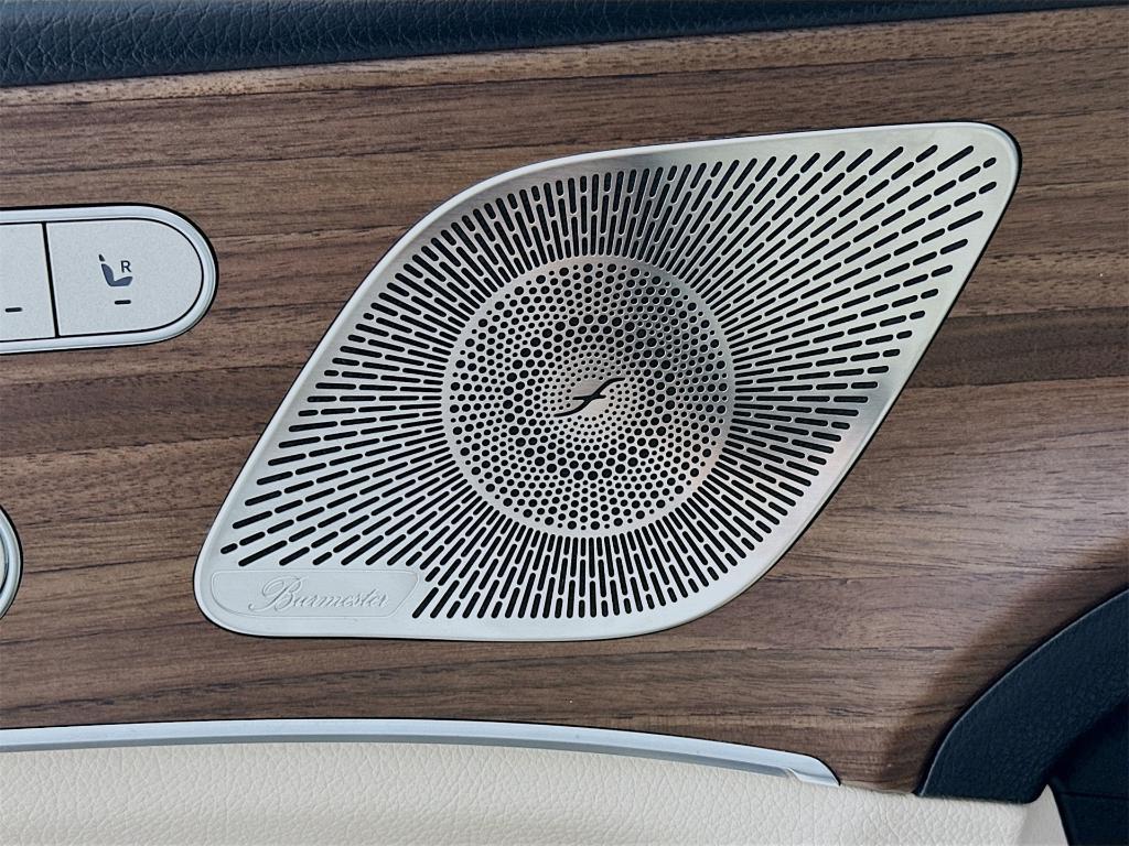 new 2026 Mercedes-Benz GLE 580 car, priced at $106,330