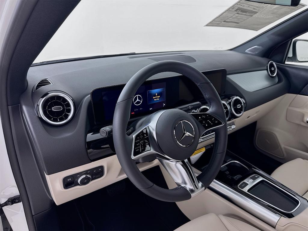 new 2026 Mercedes-Benz GLA 250 car, priced at $44,400