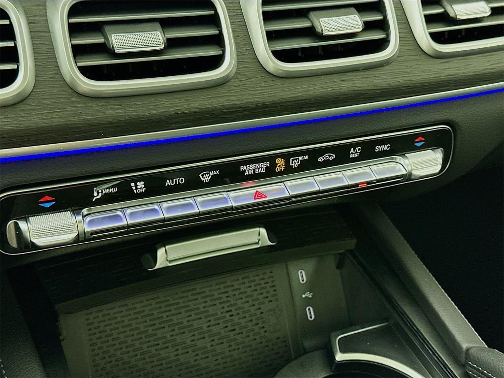 new 2026 Mercedes-Benz GLS 450 car, priced at $97,100