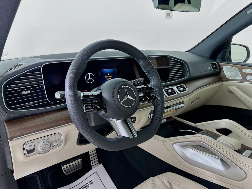 new 2026 Mercedes-Benz GLS 450 car, priced at $103,285
