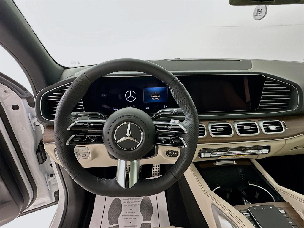 new 2026 Mercedes-Benz GLS 450 car, priced at $103,285
