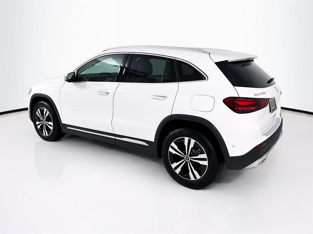 new 2026 Mercedes-Benz GLA 250 car, priced at $46,995