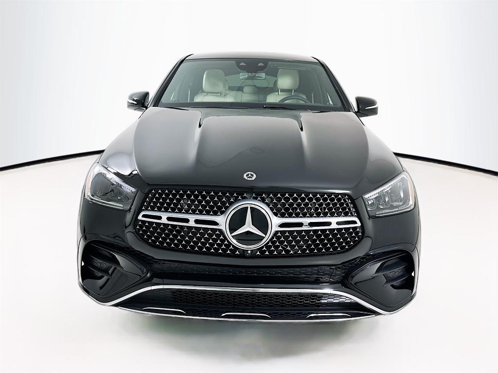new 2026 Mercedes-Benz GLE 450 car, priced at $86,370