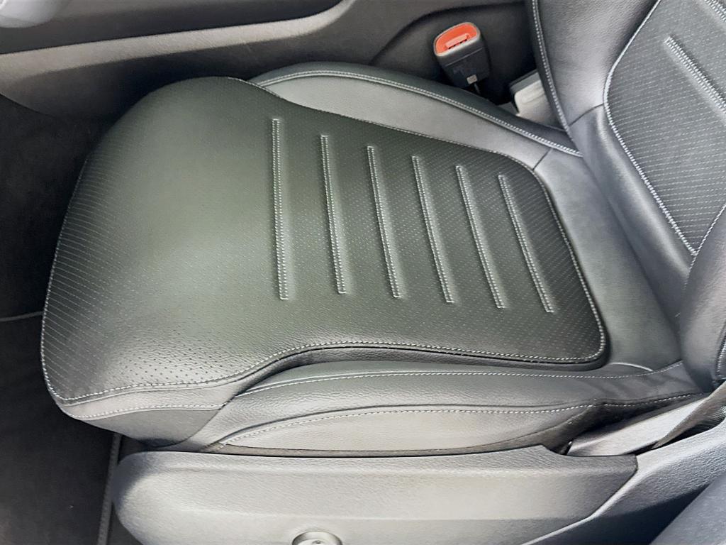 new 2026 Mercedes-Benz GLC 300 car, priced at $56,785