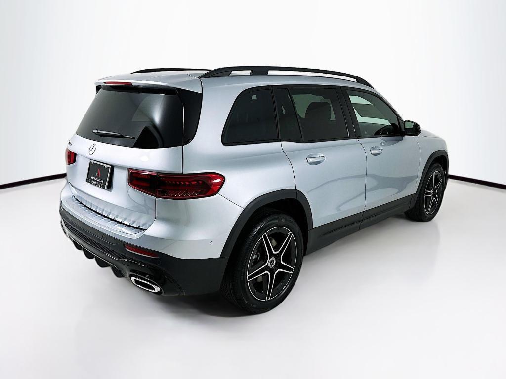 new 2026 Mercedes-Benz GLB 250 car, priced at $51,520