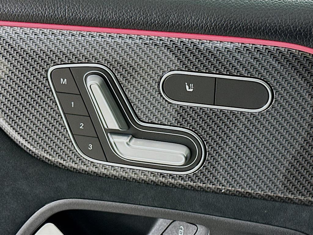 new 2026 Mercedes-Benz GLB 250 car, priced at $51,520