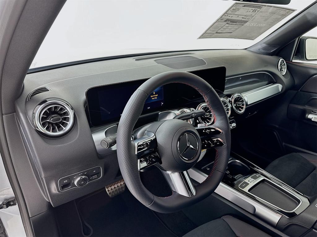 new 2026 Mercedes-Benz GLB 250 car, priced at $51,520