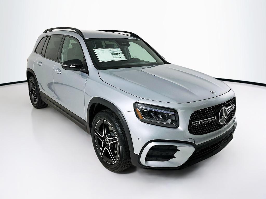 new 2026 Mercedes-Benz GLB 250 car, priced at $51,520