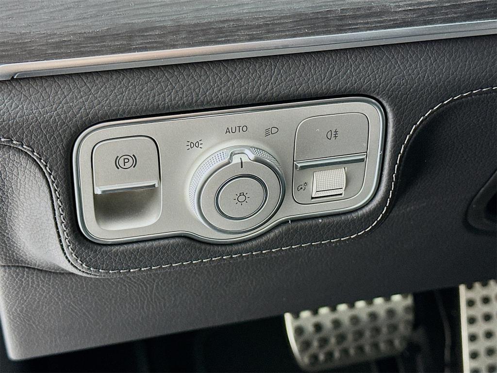 new 2026 Mercedes-Benz AMG GLE 53 car, priced at $103,480