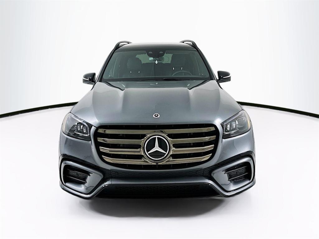 new 2026 Mercedes-Benz GLS 450 car, priced at $101,470